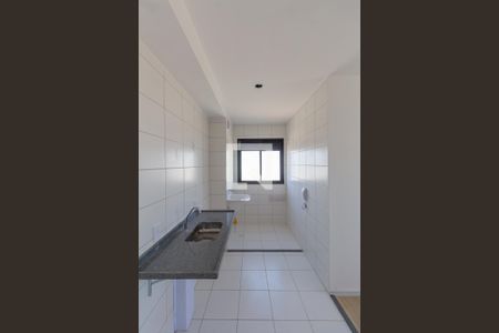 Cozinha e Área de Serviço de apartamento à venda com 2 quartos, 40m² em Cidade Antônio Estevão de Carvalho, São Paulo