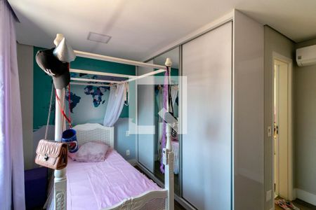 Apartamento à venda com 214m², 3 quartos e 4 vagasQuarto