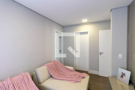 Apartamento à venda com 214m², 3 quartos e 4 vagasQuarto