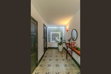 Casa à venda com 550m², 4 quartos e 4 vagasHall de Entrada