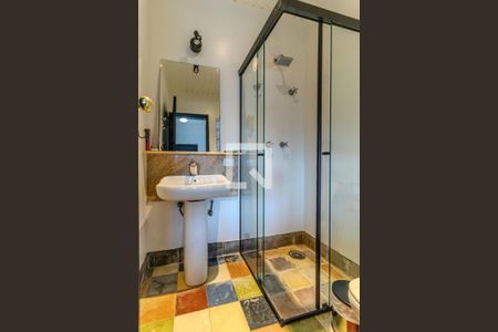 Casa à venda com 550m², 4 quartos e 4 vagasBanheiro da Suíte 3