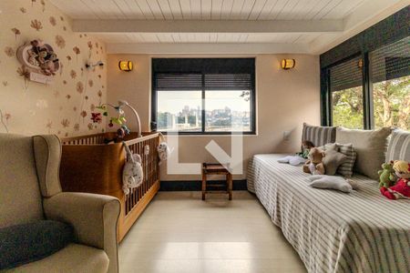 Casa à venda com 550m², 4 quartos e 4 vagasSuíte 2