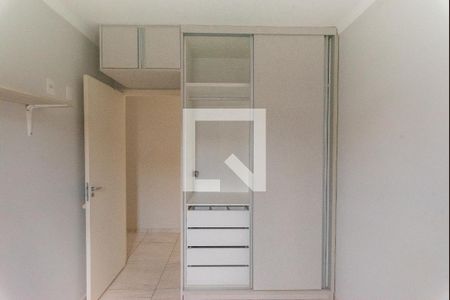 Quarto 1 - Armários de apartamento para alugar com 2 quartos, 47m² em Vila Mimosa, Campinas