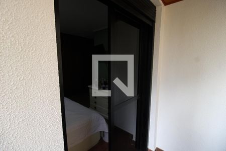 Apartamento à venda com 143m², 4 quartos e 2 vagasQuarto 4 - Varanda