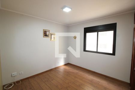 Apartamento à venda com 143m², 4 quartos e 2 vagasQuarto 3