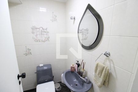 Apartamento à venda com 143m², 4 quartos e 2 vagasLavabo