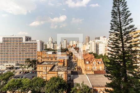 Apartamento para alugar com 106m², 2 quartos e 1 vaga Apartamento para alugar com 106m², 2 quartos e 1 vagaSala - Vista