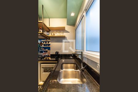 Apartamento para alugar com 106m², 2 quartos e 1 vaga Apartamento para alugar com 106m², 2 quartos e 1 vagaCozinha
