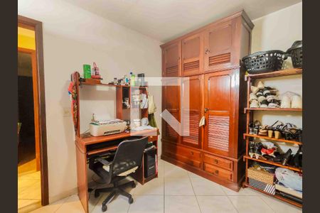 Apartamento à venda com 328m², 4 quartos e 3 vagasQuarto 1