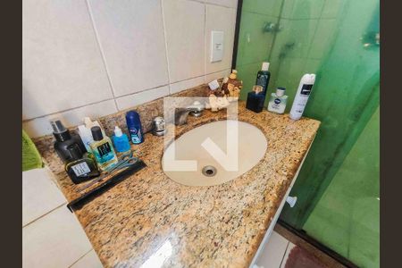 Apartamento à venda com 328m², 4 quartos e 3 vagasBanheiro da Suíte 1