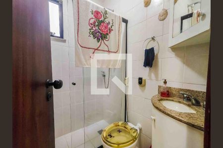 Apartamento à venda com 328m², 4 quartos e 3 vagasBanheiro Social