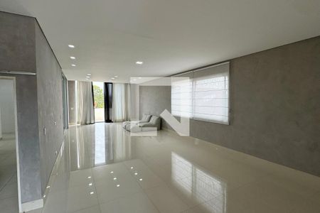 Sala de casa de condomínio à venda com 5 quartos, 505m² em Alphaville, Santana de Parnaíba