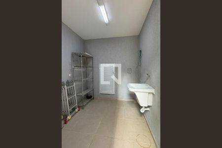 Casa de condomínio à venda com 505m², 5 quartos e 3 vagasÁrea de Serviço