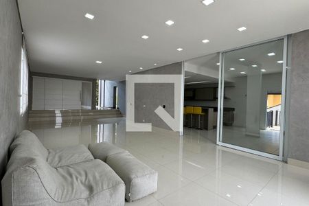 Sala de casa de condomínio à venda com 5 quartos, 505m² em Alphaville, Santana de Parnaíba