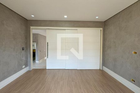 Sala de TV de casa de condomínio à venda com 5 quartos, 505m² em Alphaville, Santana de Parnaíba