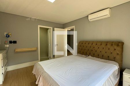 Casa de condomínio à venda com 505m², 5 quartos e 3 vagasSuíte 4