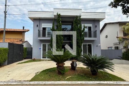 Casa de condomínio à venda com 505m², 5 quartos e 3 vagasFachada