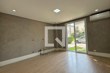 Sala de TV de casa de condomínio à venda com 5 quartos, 505m² em Alphaville, Santana de Parnaíba