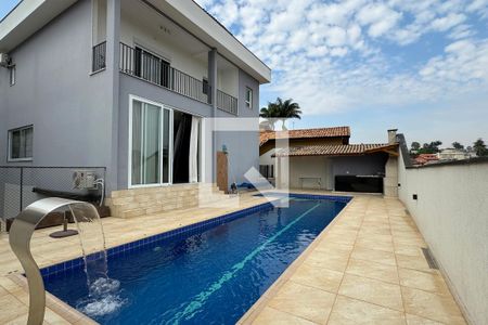 Casa de condomínio à venda com 505m², 5 quartos e 3 vagasPiscina