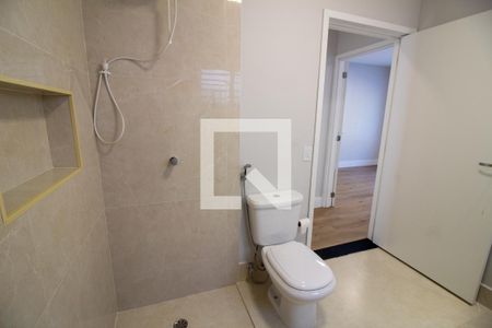 Casa à venda com 168m², 3 quartos e 2 vagas Casa à venda com 168m², 3 quartos e 2 vagasBanheiro Social