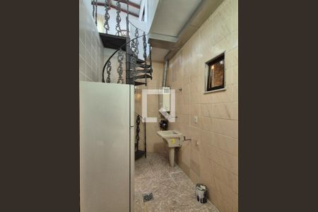 Apartamento para alugar com 202m², 3 quartos e 3 vagas Apartamento para alugar com 202m², 3 quartos e 3 vagasÁrea de serviço