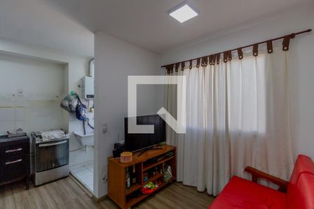 Apartamento para alugar com 37m², 2 quartos e sem vagaSala e Cozinha Integrada