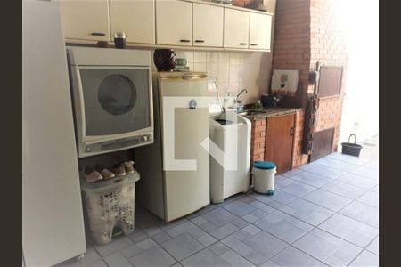 Casa à venda com 295m², 3 quartos e 4 vagas