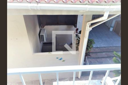 Casa à venda com 295m², 3 quartos e 4 vagas