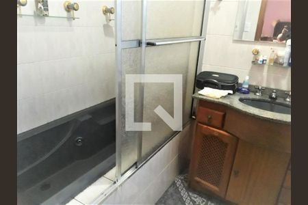 Casa à venda com 295m², 3 quartos e 4 vagas