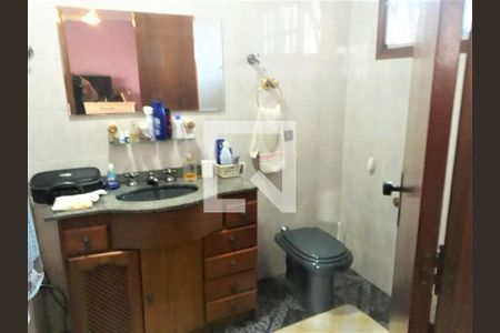 Casa à venda com 295m², 3 quartos e 4 vagas