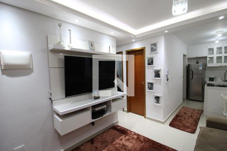 Sala / Cozinha de casa de condomínio à venda com 2 quartos, 50m² em Vila Isolina Mazzei, São Paulo