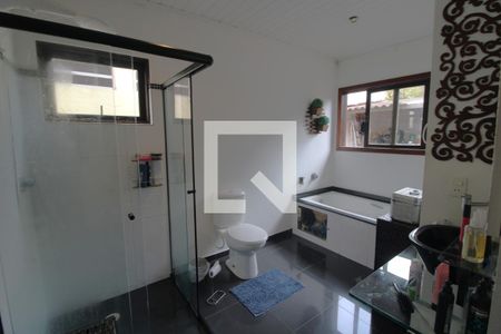 Casa à venda com 120m², 2 quartos e 2 vagasBanheiro da suíte 2