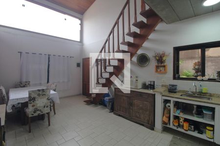 Casa à venda com 120m², 2 quartos e 2 vagasCozinha