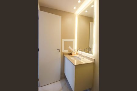 Banheiro de apartamento à venda com 1 quarto, 27m² em Belenzinho, São Paulo