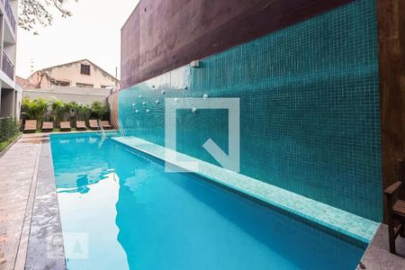 Studio à venda com 27m², 1 quarto e sem vagaÁrea comum - Piscina