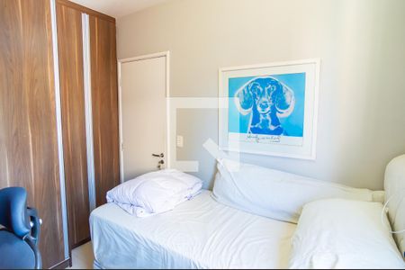 Apartamento à venda com 96m², 2 quartos e 2 vagasQuarto