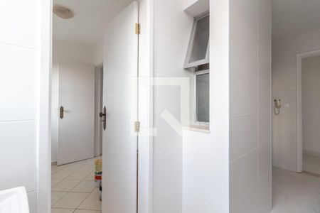 Apartamento à venda com 70m², 3 quartos e 1 vagaÁrea de Serviço