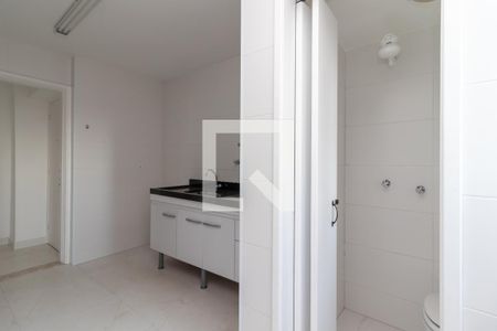 Apartamento à venda com 70m², 3 quartos e 1 vagaÁrea de Serviço