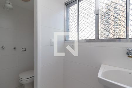 Apartamento à venda com 70m², 3 quartos e 1 vagaÁrea de Serviço