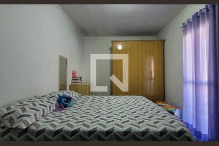 Casa à venda com 244m², 3 quartos e 5 vagasQuarto 2