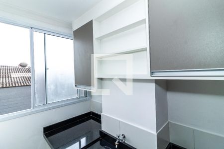 Apartamento para alugar com 42m², 2 quartos e sem vaga Apartamento para alugar com 42m², 2 quartos e sem vagaLavanderia