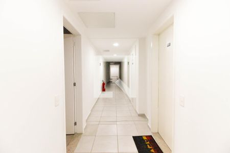 Apartamento para alugar com 34m², 1 quarto e sem vagaCorredor