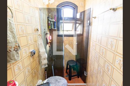 Casa à venda com 280m², 4 quartos e 2 vagasBanheiro da Suíte