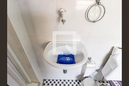 Casa à venda com 280m², 4 quartos e 2 vagasBanheiro 2