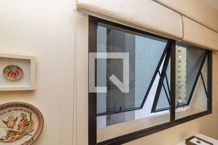 Apartamento para alugar com 370m², 6 quartos e 3 vagas Apartamento para alugar com 370m², 6 quartos e 3 vagasCopa