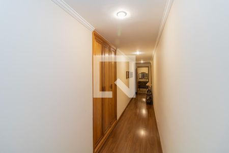 Apartamento para alugar com 370m², 6 quartos e 3 vagas Apartamento para alugar com 370m², 6 quartos e 3 vagasCorredor - Quartos