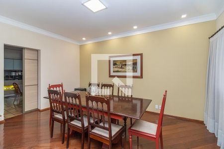 Apartamento para alugar com 370m², 6 quartos e 3 vagas Apartamento para alugar com 370m², 6 quartos e 3 vagasSala de Jantar