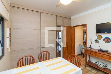 Apartamento para alugar com 370m², 6 quartos e 3 vagas Apartamento para alugar com 370m², 6 quartos e 3 vagasCopa