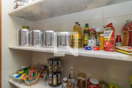 Apartamento para alugar com 370m², 6 quartos e 3 vagas Apartamento para alugar com 370m², 6 quartos e 3 vagasDispensa