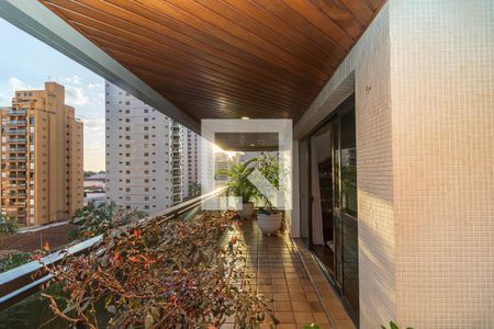 Apartamento para alugar com 370m², 6 quartos e 3 vagas Apartamento para alugar com 370m², 6 quartos e 3 vagasVaranda da Sala de Estar e Sala de TV - Integrada